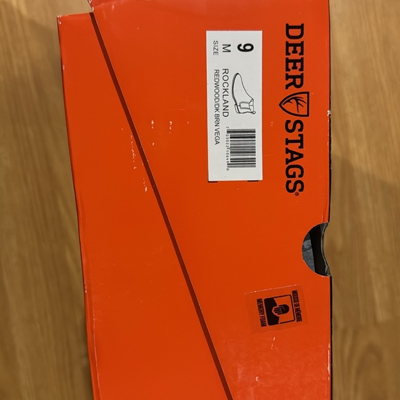 Men’s size 9 Rockland ankle height boot. NEVER worn! Brand new. - Picture 3 of 5